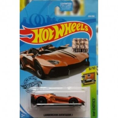 Hot Wheels Mainline 2019 Super Treasure Hunt Modeliukas Lamborghini Aventador J US Card STH with Card Protector Factory Sealed (yra Sandėlyje)