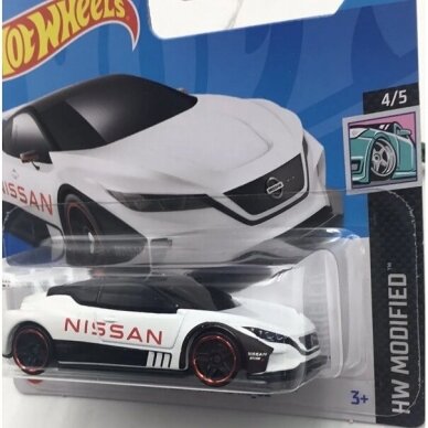 hot wheels Mainline nissan leaf nismo rc_02 white short card