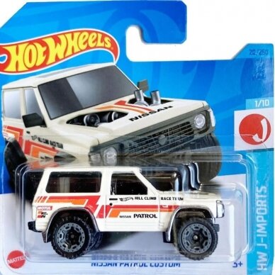 Hot Wheels Modeliukas Nissan Patrol Custom White short card