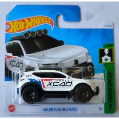 Hot Wheels Volvo XC40 Recharge white short card