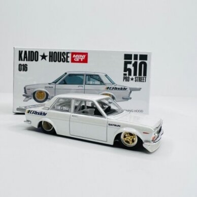 Mini GT Kaido House Modeliukas Kaido House Datsun 510 Pro Street *Greddy*, pearl white