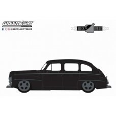 PRE-ORD3R GreenLight 1948 Ford Fordor Super Deluxe Lowrider *Black Bandit Series 29*, black