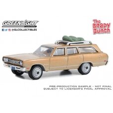 PRE-ORD3R GreenLight 1969 Plymouth Satellite Station Wagon with Rooftop Camping Equipment (The Brady Bunch 1969-74 TV Series Carol Brady's) *Hollywood Series 39*, Dirt Road Version brown-gold