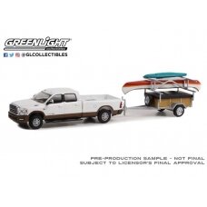 PRE-ORD3R GreenLight 2022 Ram 2500 Limited Longhorn Bright White & Walnut Brown with Canoe Trailer with Canoe Rack, Canoe and Kayak *Hitch & Tow Series 26*, white-beige