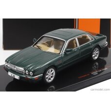 IXO Models Modeliukas 1/43 1998 Jaguar XJ 8 (X308), green