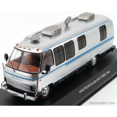 PRE-ORD3R IXO Models 1981 Airstream Excella, chrome/blue/black