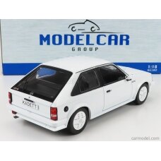 PRE-ORD3R MCG Modeliukas 1/18 1983 Opel Kadett D GTE, white