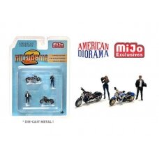 PRE-ORD3R American Diorama Moto Mania Figure set including 2 1/64 bikes (Car Not Included !!)