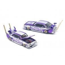 PRE-ORD3R Pop Race Modeliukas 1/64 Nissan Skyline C210 Kaido Racer (Bosozoku Style), purple chrome/silver