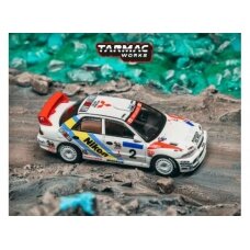 PRE-ORD3R Tarmac Modeliukas 1/64 Mitsubishi Lancer Evolution III, #2 K. Eriksson/S. Parmander Hong Kong-Beijing Rally 1995 Winner, white/red/blue