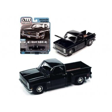 PRE-ORD3R Auto World 1983 Chevrolet Silverado Stepside, black