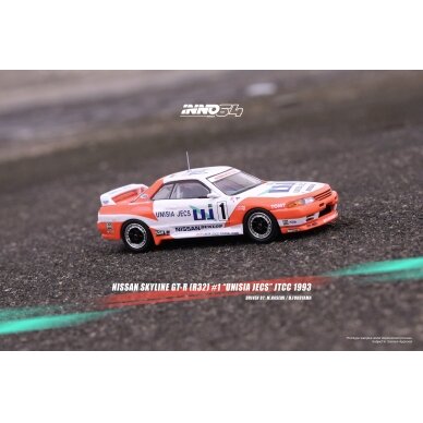 PRE-ORD3R Inno64 Modeliukas 1993 Nissan Skyline GT-R (R32) #1 M. Hasemi/H. Fukuyama *Unisia Jecs* JTCC, orange/white