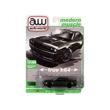 PRE-ORD3R Auto World Modeliukas 2019 Dodge Challenger Hellcat, F8 green metallic with twin carbon stripes