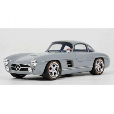 PRE-ORD3R GT Spirit 2021 S-Klub Mercedes Gullwing *Resin Series*, nardo grey