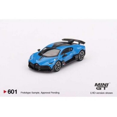 PRE-ORD3R Mini GT Bugatti Divo, blue bugatti