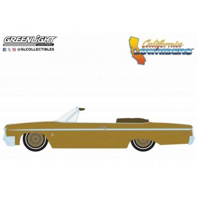 GreenLight Modeliukas 1964 Chevrolet Impala Convertible *California Lowriders Series 5*, gold