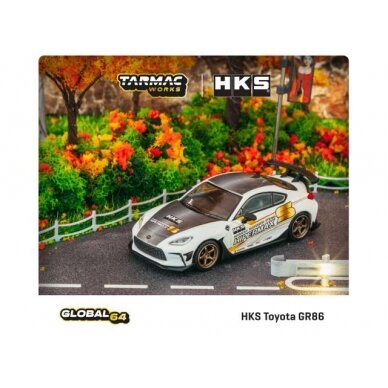 Tarmac Works Modeliukas HKS Toyota GR86 HKS Hipermax, white/black