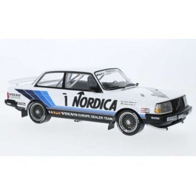 PRE-ORD3R IXO Models Modeliukas 1/18 1986 Volvo 240 Turbo #1 ETCC Brunn Cecotto/Olofsson