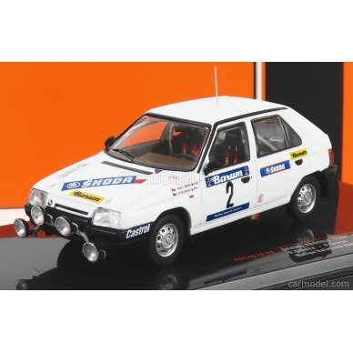 PRE-ORD3R IXO Models 1/43 1989 Skoda Favorit 136 L No.2 Rally Valasskaa Zima Sibera/Gross