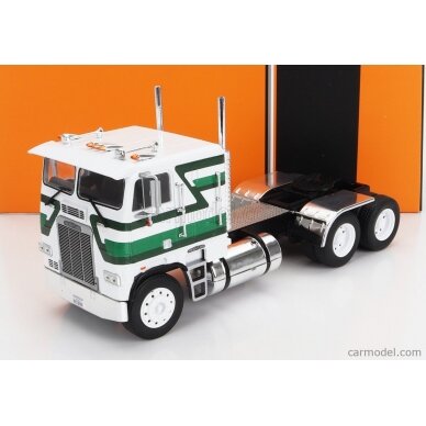 PRE-ORD3R IXO Models 1/43 1993 Freightliner FLA, white/green