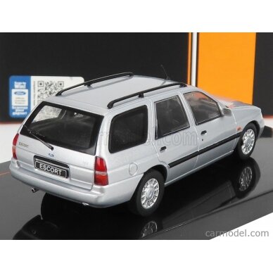 PRE-ORD3R IXO Models 1996 Ford Escort Turnier, silver