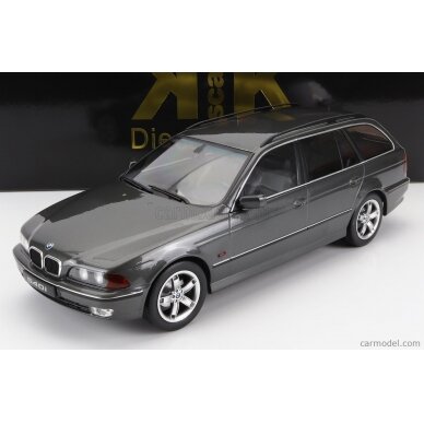 PRE-ORD3R KK Scale Modeliukas 1/18 1997 BMW 530d E39 Touring. grey metallic