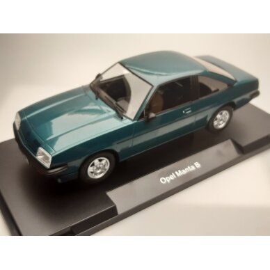 PRE-ORD3R MCG Modeliukas 1/18 1980 Opel Manta B GT/E, green