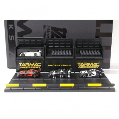 PRE-ORD3R Tarmac Works Modeliukas Mercedes AMG GT3 #3 Boxset *Mercedes Me x Like Black Special Edition*