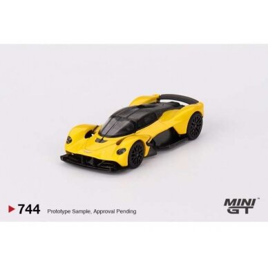 PRE-ORD3R Mini GT 1/64 2023 Aston Martin Valkyrie Aston Martin, yellow