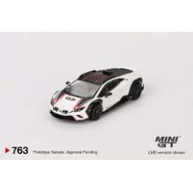 PRE-ORD3R Mini GT Modeliukas 1/64 2023 Lamborghini Huracan Sterrato Bianco Asopo, white/black/red