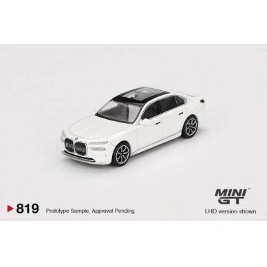 PRE-ORD3R Mini GT Modeliukas 1/64 2024 BMW 17 Xdrive60, mineral white