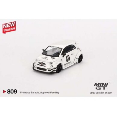 PRE-ORDER Mini GT Modeliukas 1/64 2024 Fiat 595 Abarth LB-Works X Abas Works Gara, white