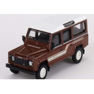 PRE-ORD3R Mini GT 1985 Land Rover Defender 110 Country Station Wagon, brown