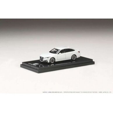 PRE-ORD3R Hobby Japan Toyota Crown 2.0 RS Customized Version, white pearl crystal CS
