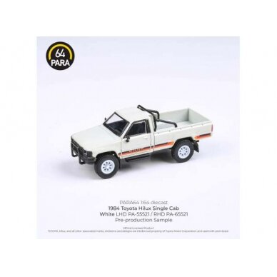 PRE-ORD3R Para64 Modeliukas 1/64 1984 Toyota Hilux Single Cab, white right hand drive (cars in a deluxe Acrylic window box)