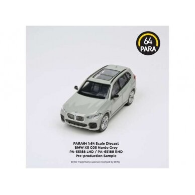 PRE-ORD3R Para64 1/64 BMW X5 G05 *Right Hand Drive*, nardo grey (cars in a deluxe Acrylic window box)