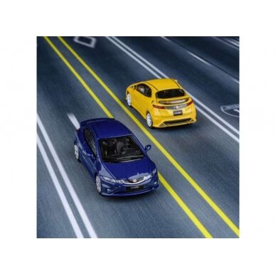 PRE-ORD3R Para64 Modeliukas 2007 Honda Civic FN2 Type R *Left Hand Drive*, sapphire blue (cars in a deluxe Acrylic window box)