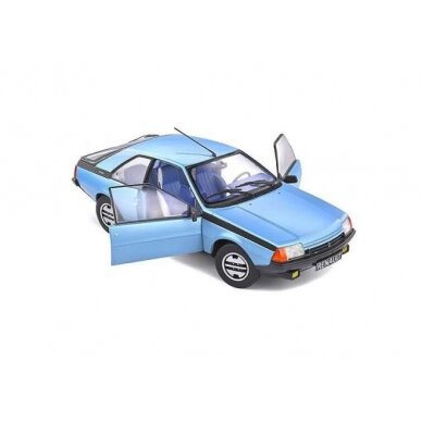 PRE-ORD3R Solido 1/18 1980 Renault Fuego GTS, blue