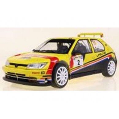 PRE-ORD3R Solido Modeliukas 1/18 2022 Peugeot 306 Maxi #2 T. Neuville/A. Cornet Eifel Rally, yellow/red