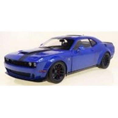 PRE-ORD3R Solido 1/18 2023 Dodge Challenger R/T Scat Pack Widebody, blue