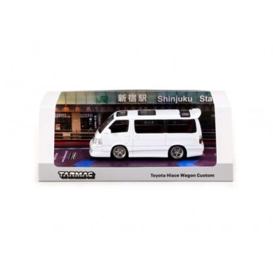 PRE-ORD3R Tarmac Works Modeliukas Toyota Hiace Wagon Custom, white