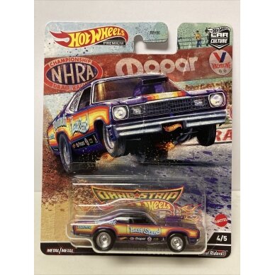 Hot Wheels Premium Modeliukas 73 Plymouth Duster (yra Sandėlyje)