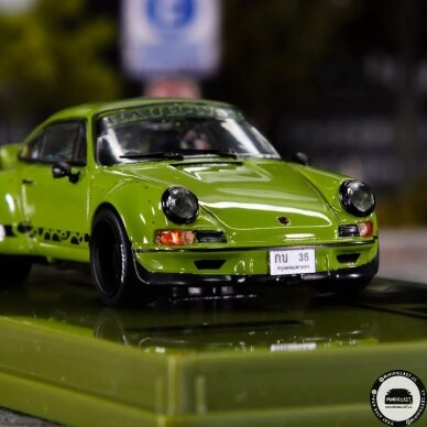 Tarmac Works Modeliukas Porsche RWB Backdate, olive green