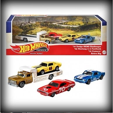 Hot Wheels Premium Diorama Modeliukas Premium Set #5 *Going to the Races* (1970 Dodge Challenger,Ford Mustang 2+2 Fastback,1970 Chevrolet  Camaro,Retro Rig Flatbed) (yra Sandėlyje)