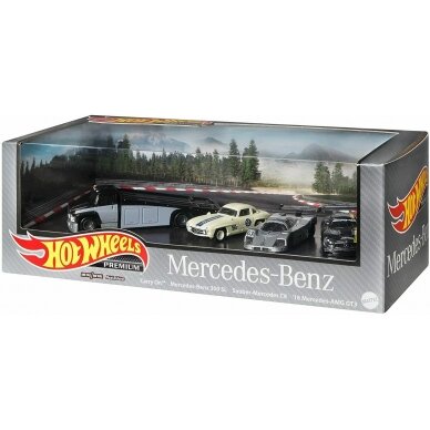 Hot Wheels Premium Premium Set #8 Mercedes-Benz Diorama